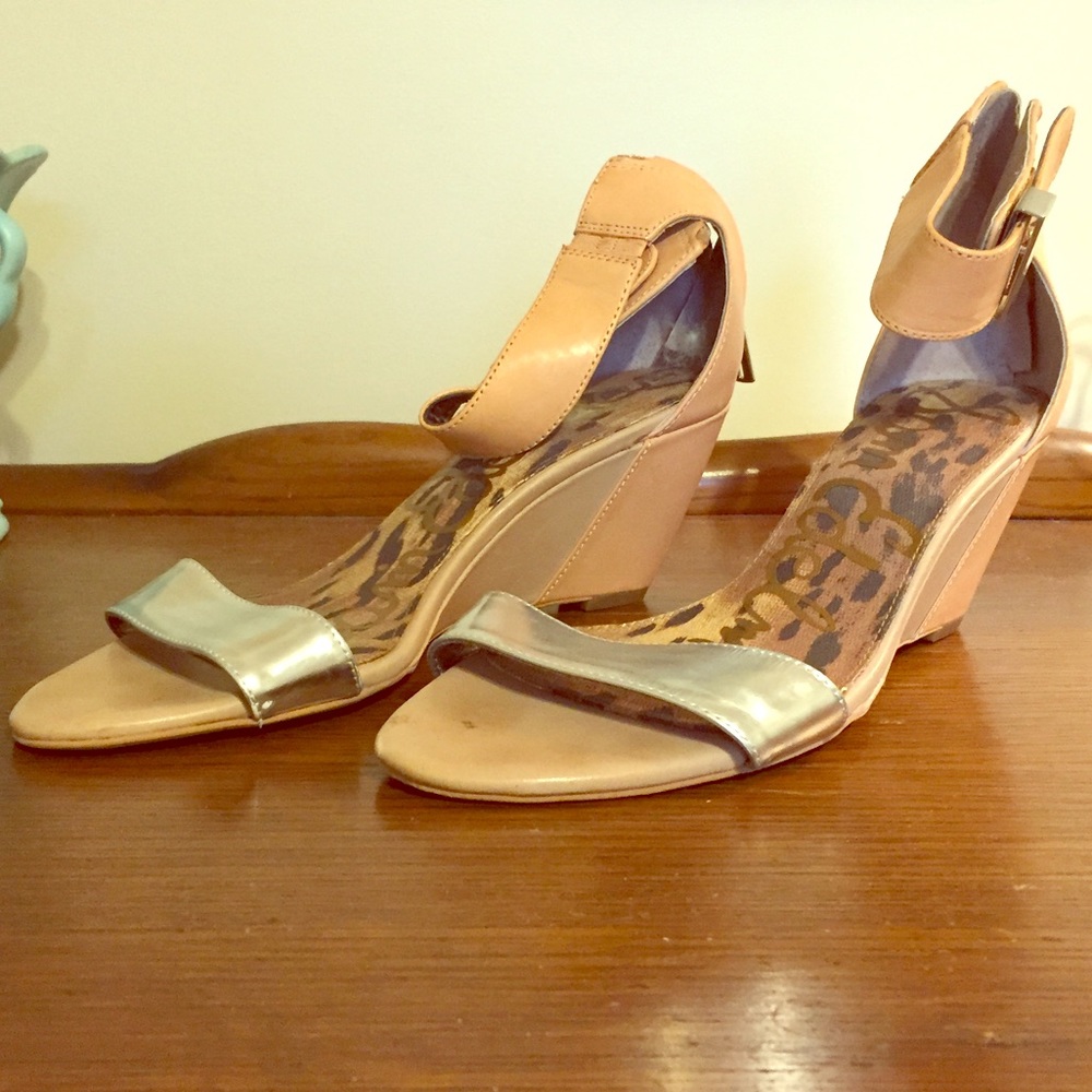 Sam Edelman sandals in nude and silver size 9